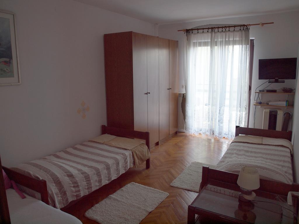 Apartma Zufic